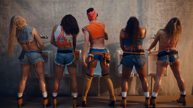 Katy Perry sexy – Woman’s World (2024)