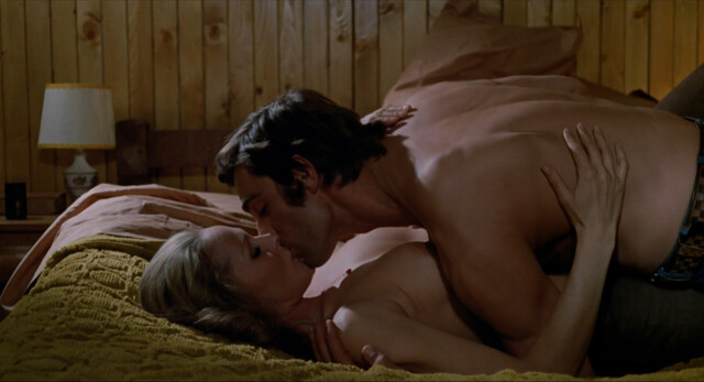 Ursula Andress nude – Stateline Motel (L'ultima chance) (1973)