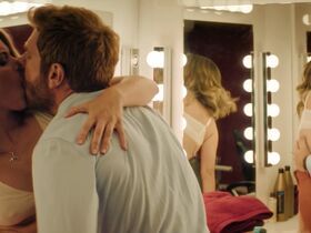 Adriana Torrebejano sexy – Políticamente incorrectos (2024)