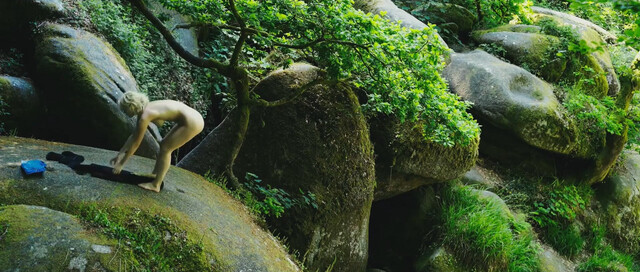 Claudia Fortunato nude – Vortex (2019)