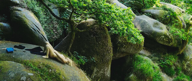 Claudia Fortunato nude – Vortex (2019)