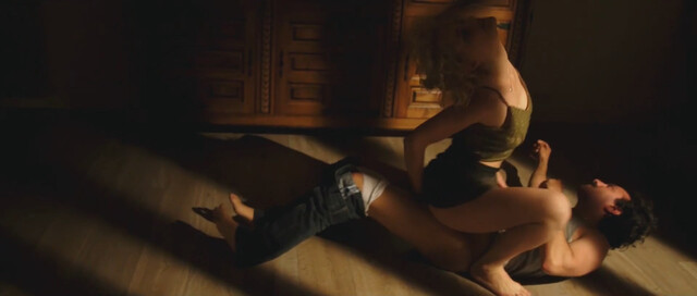 Claudia Fortunato nude – Vortex (2019)