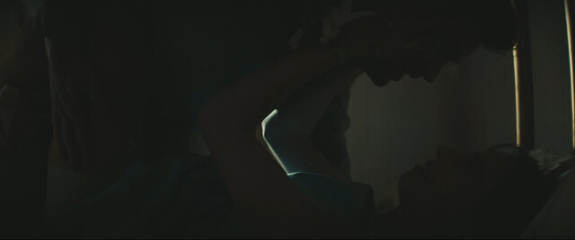 Maya Hawke sexy – Wildcat (2024)