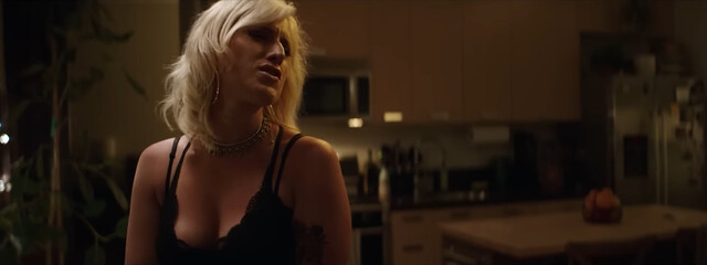 Kylie Alesso sexy – Just Lie to Me (2023)