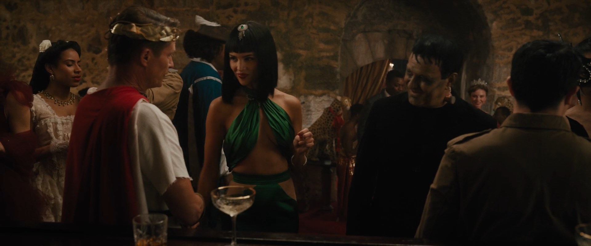 Eiza González sexy – The Ministry of Ungentlemanly Warfare (2024)