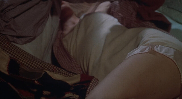 Shelley Duvall nude – Thieves Like Us (1974)