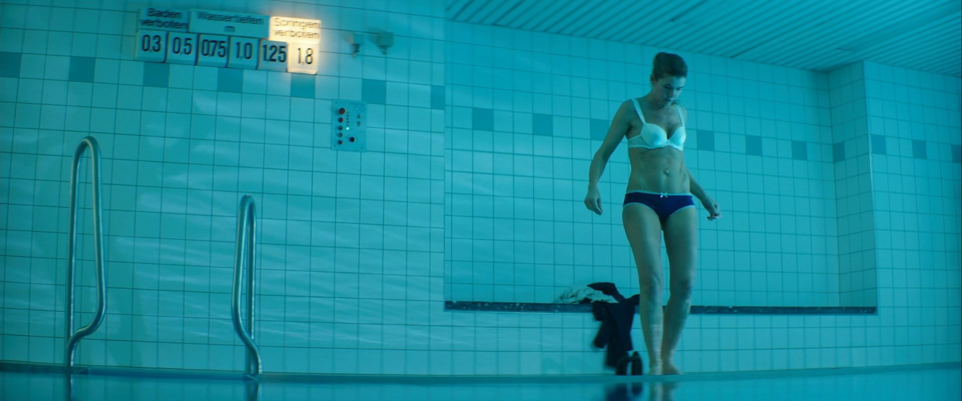 Anke Engelke sexy – Frau Müller muss weg! (2015)