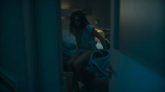 Mina Serrano nude – Cris Miró (She) (Cris Miró (Ella)) s01e05-08 (2024)