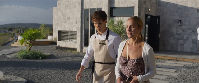 Meryem Uzerli sexy – Ru s01e08 (2024)