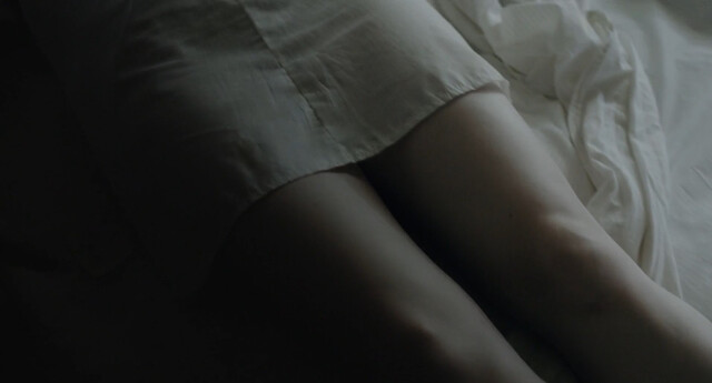 Fiona Glascott nude – Midday Demons (Controra) (2013)