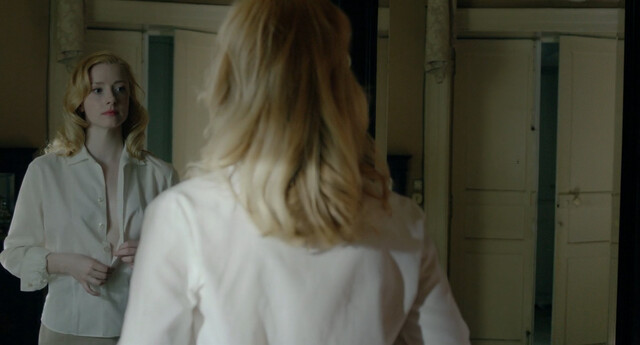 Fiona Glascott nude – Midday Demons (Controra) (2013)