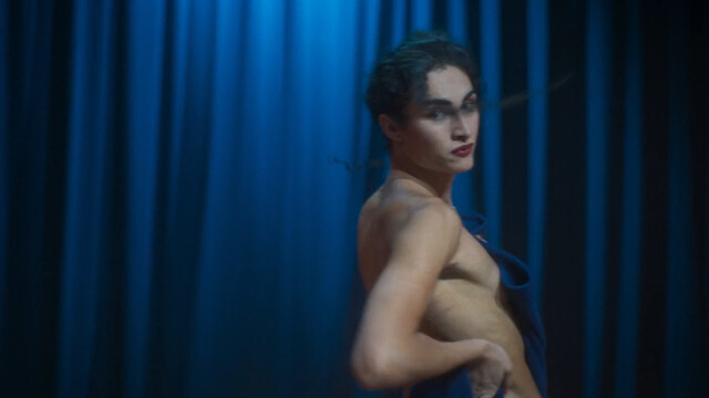 Mina Serrano nude – Cris Miró (She) (Cris Miró (Ella)) s01e01 (2024)