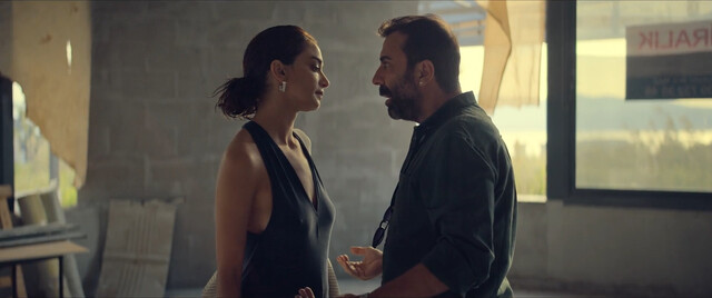 Meryem Uzerli sexy, etc – Ru s01e07 (2024)