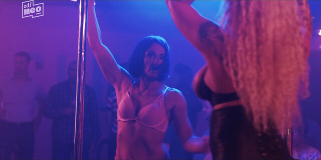 Natascha Waage sexy – Dunkelstadt s01e04 (2020)