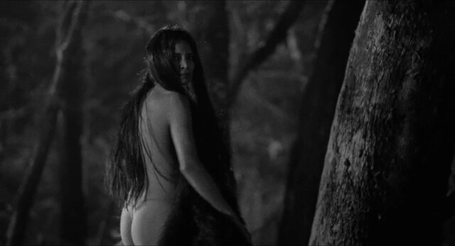 Michelle Thrush nude – Dead Man (1995)