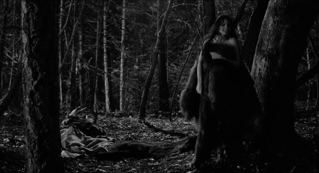 Michelle Thrush nude – Dead Man (1995)