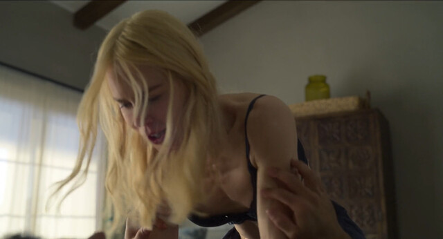 Nicole Kidman sexy – A Family Affair (2024)