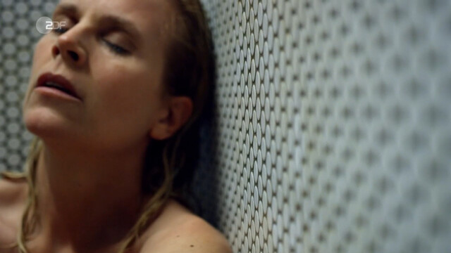 Melanie Marschke nude – SOKO Leipzig s22e17 (2021)