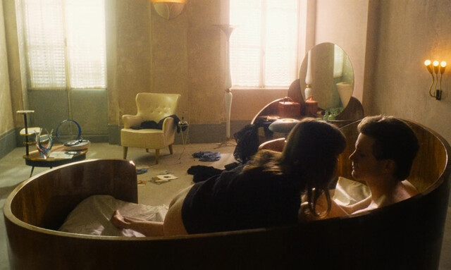 Marie Trintignant nude – Wings of Fame (1990)