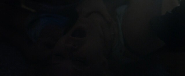 Tara Buck sexy – Great Plains (A Mother's Escape) (2016)