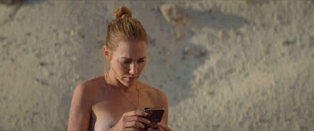 Meryem Uzerli nude – Ru s01e05 (2024)