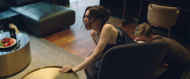 Angelina Zagrebina nude, etc – Pochemu ty (2024)