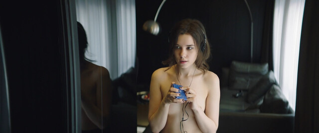 Angelina Zagrebina nude, etc – Pochemu ty (2024)