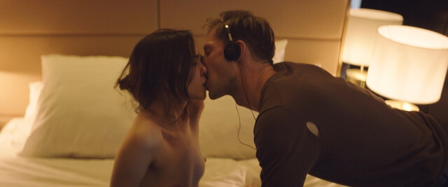 Angelina Zagrebina nude, etc – Pochemu ty (2024)