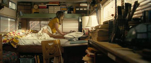 Annette Bening sexy – Poolman (2023)