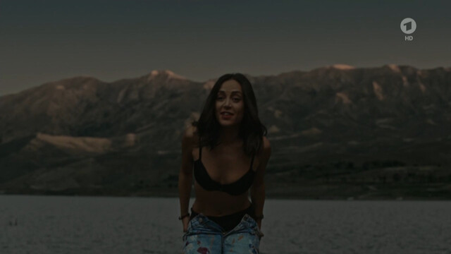 Mona Pirzad sexy – Liebe auf Persisch (2018)