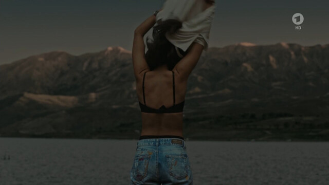 Mona Pirzad sexy – Liebe auf Persisch (2018)