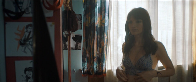 Carlotta Antonelli nude – Bangla - La serie s01e04 (2022)