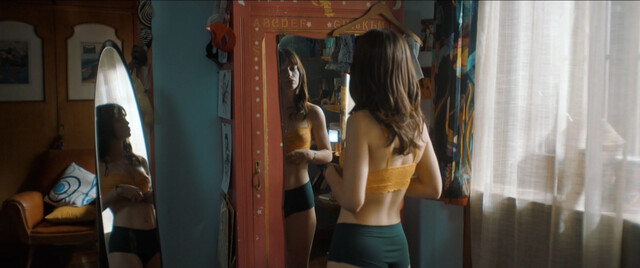 Carlotta Antonelli nude – Bangla - La serie s01e04 (2022)