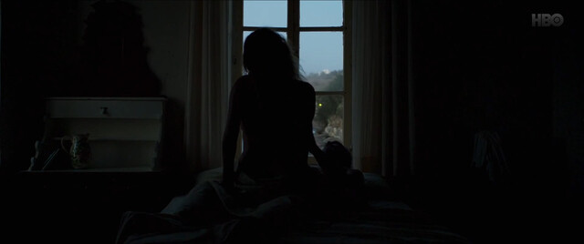 Emma Suárez sexy – Window to the Sea (Una ventana al mar) (2019)