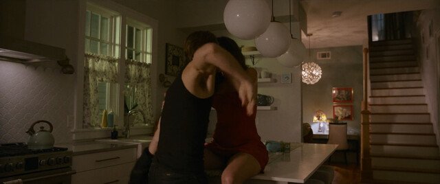 Adria Arjona sexy – Hit Man (2023)