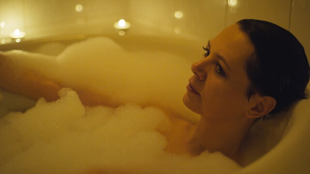 Lucie Zácková sexy – Mr. and Mrs. Stodola (Manželé Stodolovi) (2023)