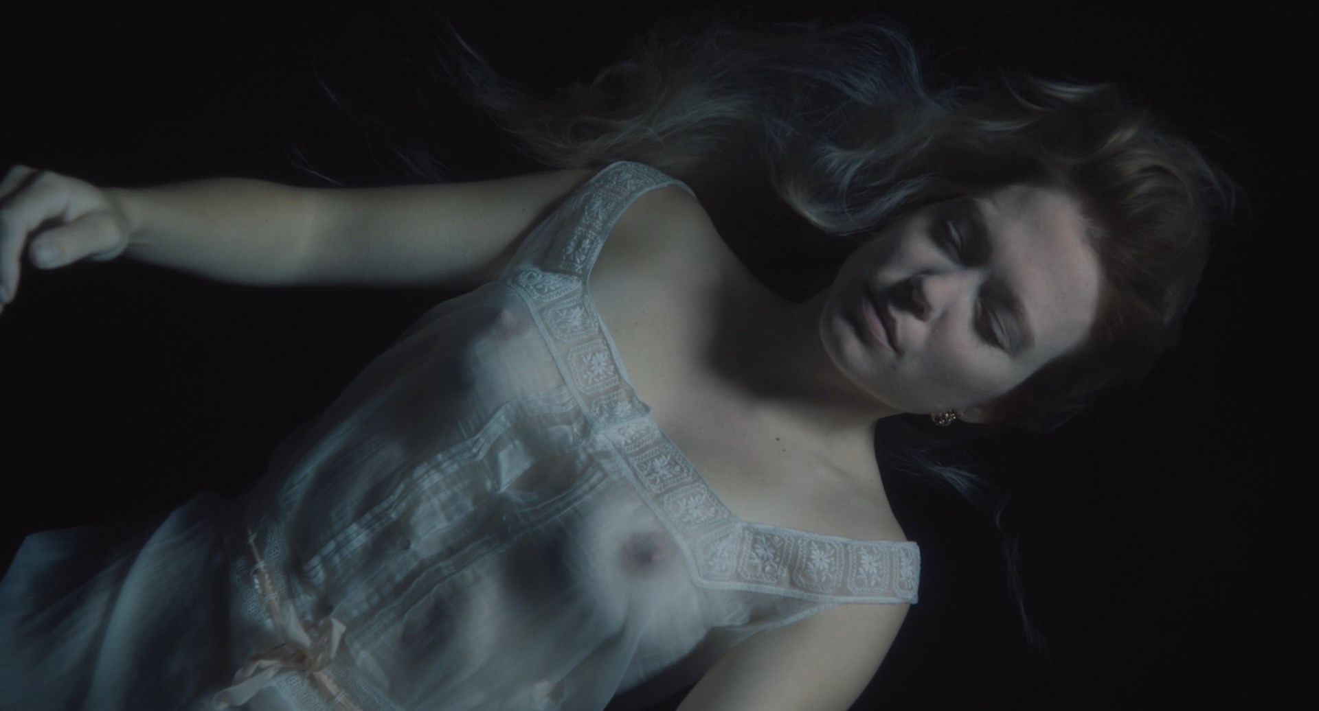 Léa Seydoux nude – The Beast (La bête) (2023)