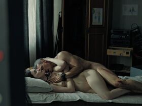 Magdalena Wieczorek nude – A Simple Matter (Prosta Sprawa) s01e03 (2024)