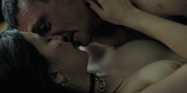 Magdalena Wieczorek nude – A Simple Matter (Prosta Sprawa) s01e03 (2024)