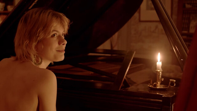 Maya Vienne nude – Il suffirait d'une étincelle (2024)