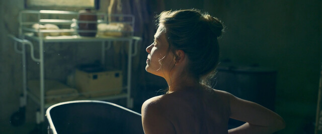 Mélanie Thierry nude – Party of Fools (Captives) (2023)