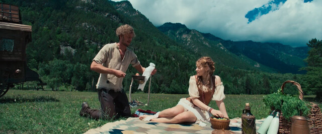 Valentina Lyapina sexy – Bremenskie muzykanty (2024)