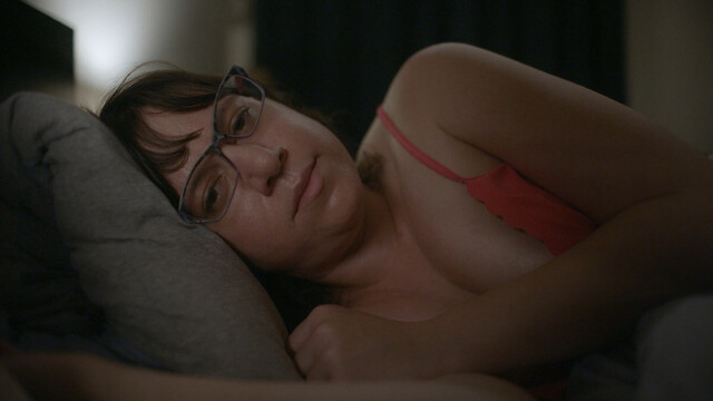 Joanna Arnow nude – The Feeling That the Time for Doing Something Has Passed (2023)