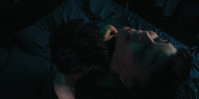 Sira-Anna Faal sexy – Pauline s01e01 (2024)