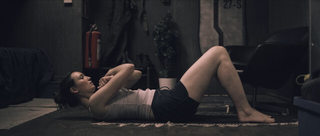 Felicia Rylander sexy – Cora (2024)