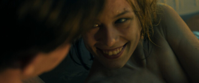 Paula Beer nude – Stella A Life (Stella. Ein Leben) (2023)