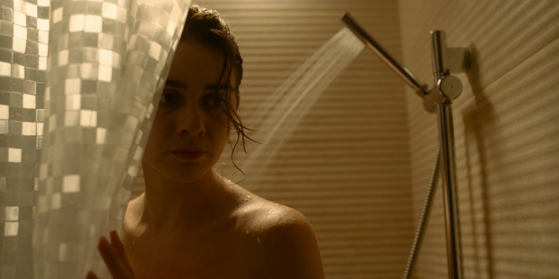 Emma Appleton sexy – The Killing Kind S01e01-03 (2023)