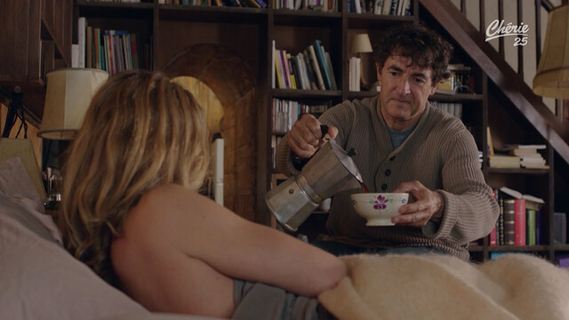 Cecile de France sexy – In Harmony (En équilibre) (2015)