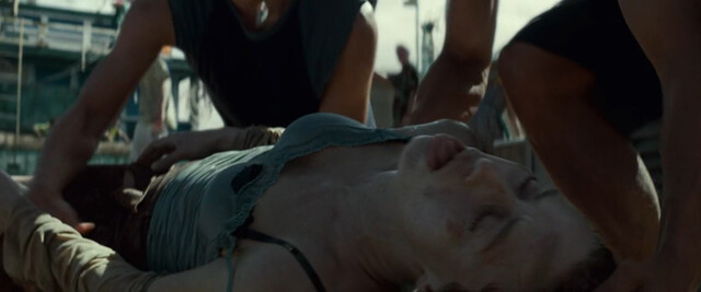 Cécile De France sexy – Hereafter (2010)