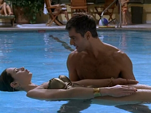 Cécile De France nude – Just Trust (La Confiance règne) (2004)